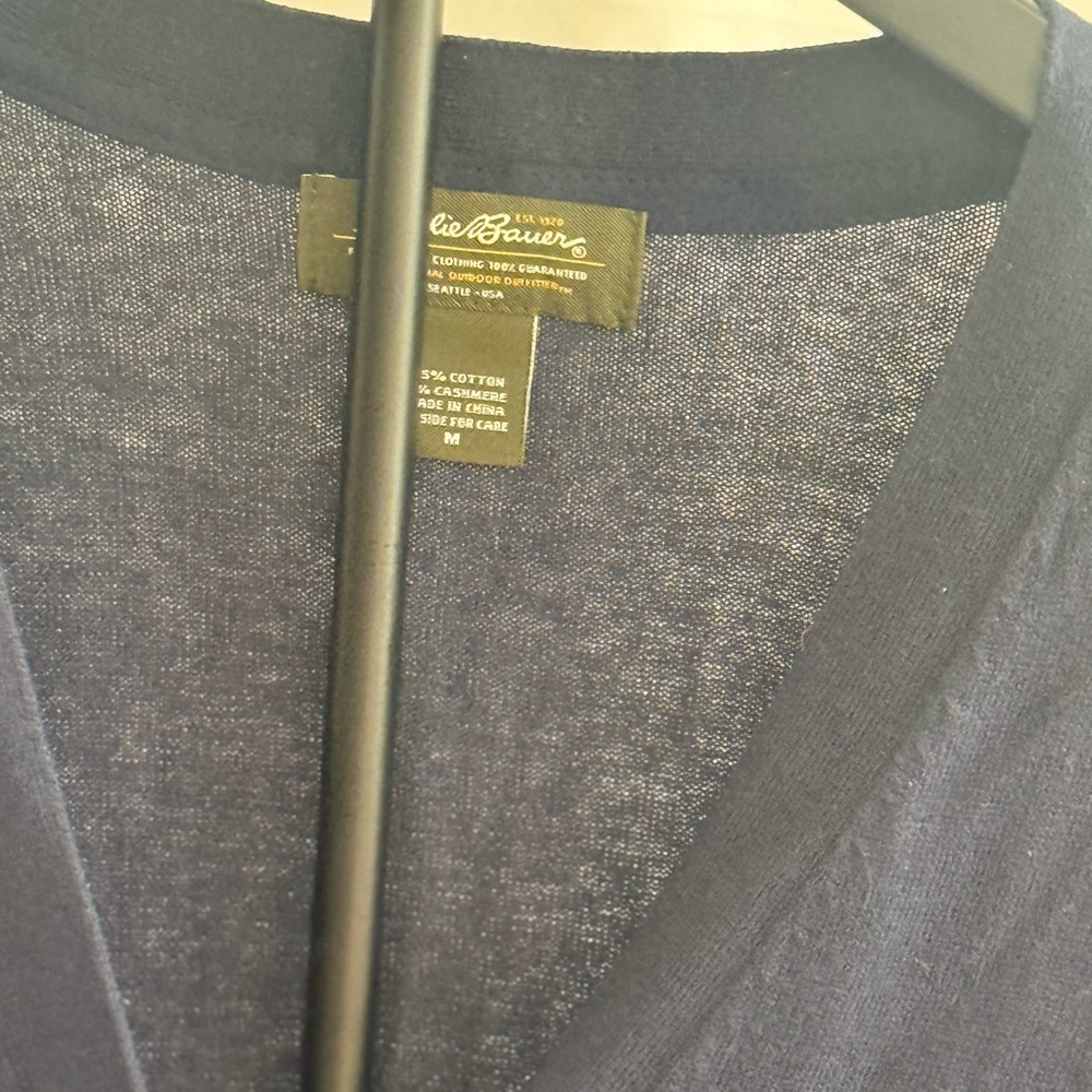 Eddie Bauer Men's Deep Blue Cardigan - Picture 3 of 5